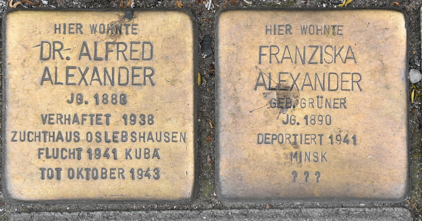 Stolperstein für Dr. Alfred Alexander und Franziska Alexander, Reeperbahn Ecke Große Freiheit